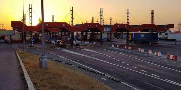 Două femei infectate cu Covid, prinse la graniță în momentul în care încercau să fugă din țară