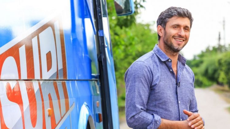 Actorul Dragoș Bucur, prezentatorul emisiunii „Visuri la cheie”, infectat cu Covid-19