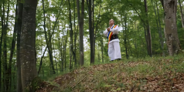 „Doamne, de-i îngădui, Să mai slujesc oamenii” – Rugăciunea politicianului maramureșean