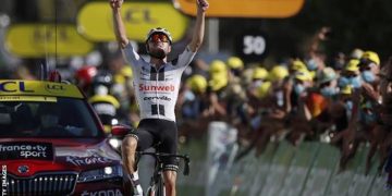 Turul Franței: Elvețianul Marc Hirschi câștigă etapa a 12-a detașat