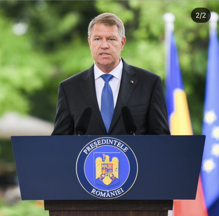 Klaus Iohannis se răfuiește cu PSD înainte de alegeri: „Legile „electoraliste” riscă să arunce țara în criză”