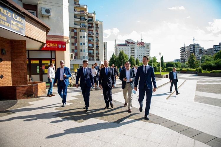 PNL Maramureș în colaps. Liderul confirmat cu COVID-19 a participat la toate întâlnirile din ultimele 10 zile