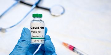 Comisia Europeană a semnat un alt contract pentru un vaccin anti-Covid. Câte doze a negociat CE