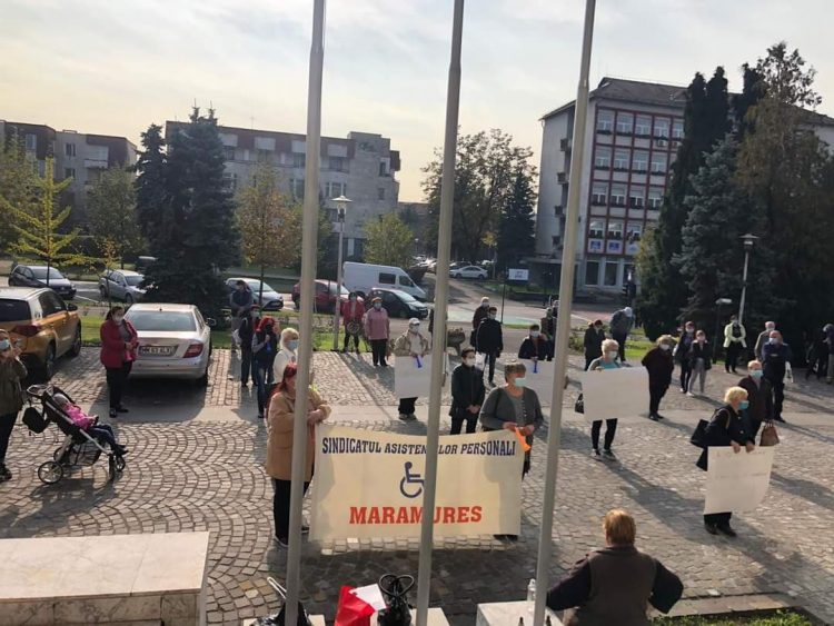 Nemulțumiri salariale! Peste 100 de membri Cartel ALFA au protestat astăzi, în fața Prefecturii Maramureș