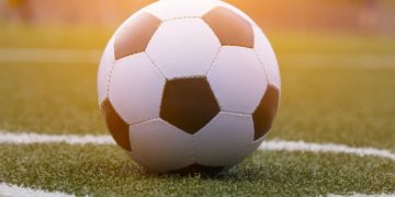 Fotbal. Liga 3. Meciul dintre Sânmartin și CS Minaur a fost amânat. Progresul Şomcuta Mare întâlneşte CAO Oradea