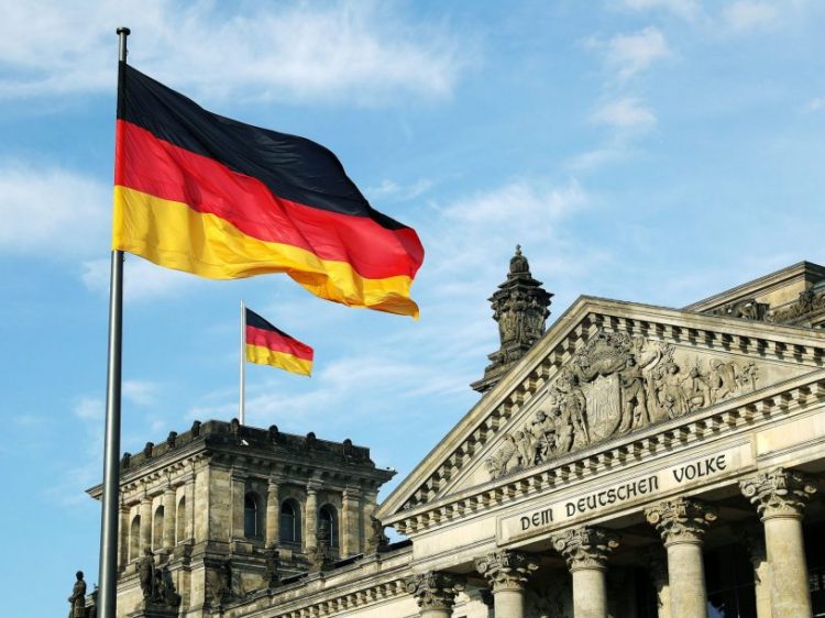 MAE: Încă două județe au fost incluse de Germania în lista „zonelor de risc”. Carantina devine obligatorie