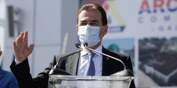 Ludovic Orban, mesaj dur pentru profesori: „Dacă un dascăl face doar șase din zece ore online, pentru patru nu trebuie plătit. E simplu. Dacă refuză, nu mai are ce căuta în sistemul de educație”