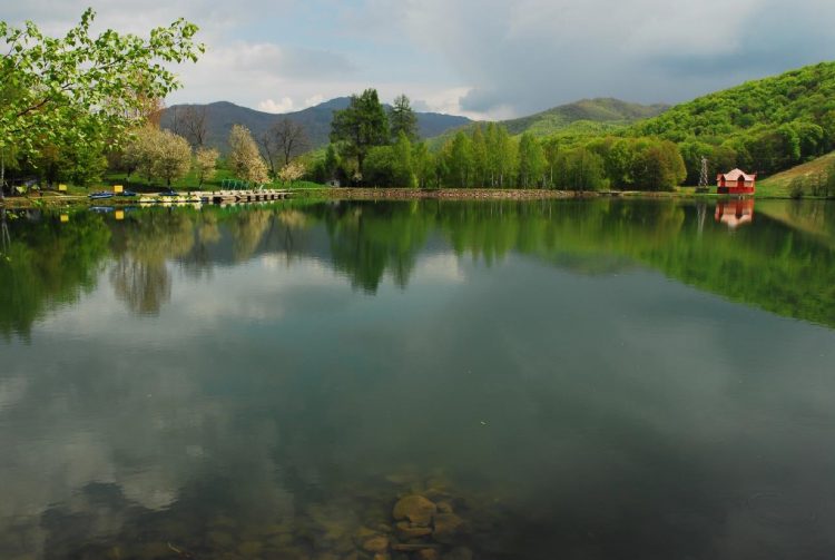 Lacul Bodi Mogoşa, avizat din punct de vedere al siguranței în exploatare