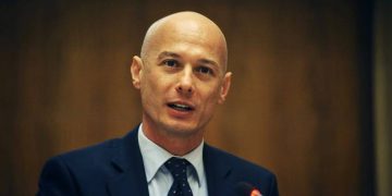 Fostul viceguvernator al BNR, Bogdan Olteanu, condamnat definitiv la 5 ani de închisoare