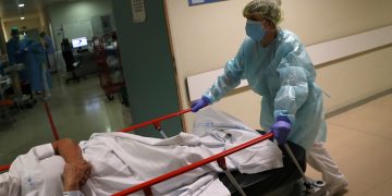 Coronavirus în România. Peste 3.300 de infectări noi cu COVID. 73 de români au murit în ultimele 24 de ore