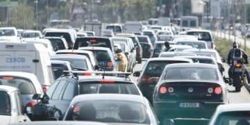 Țara europeană care interzice mașinile diesel și pe benzină, în 2025. Volkswagen se aşteaptă la vânzări record de vehicule electrice