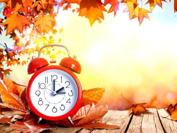 Bine de ştiut. Se mai trece sau nu la ora de iarnă?