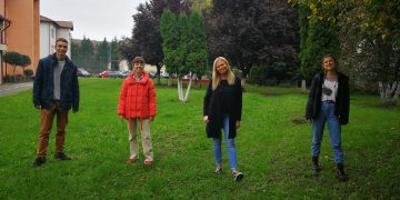 Patru voluntari ai Corpului European de Solidaritate, din Finlanda, Portugalia şi Spania, au sosit în Baia Mare pentru a lucra cu tinerii din comunitatea noastră