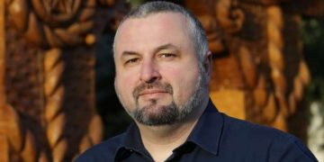 OPINIE – Dan Ivan, exemplul de lider care blochează ascensiunea unui partid