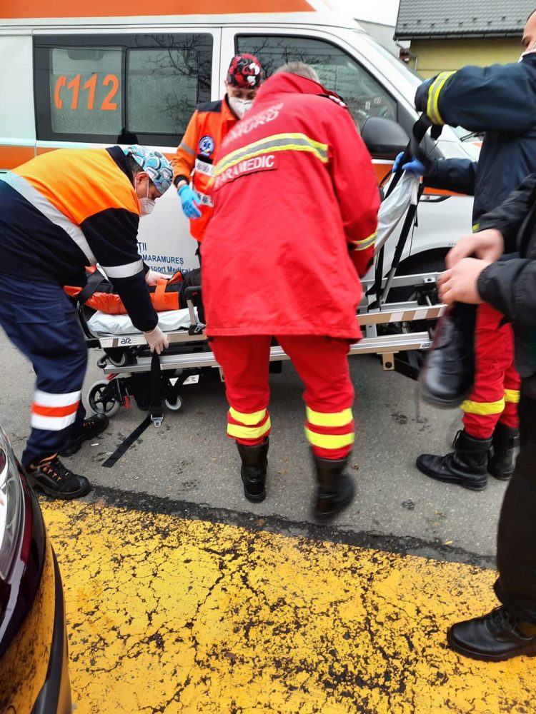 Un poliţist local din Baia Mare, călcat cu maşina de un şofer recalcitrant