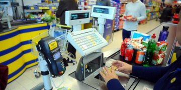 Reţinut pentru furt după ce a fost prins în flagrant de un cetăţean vigilent