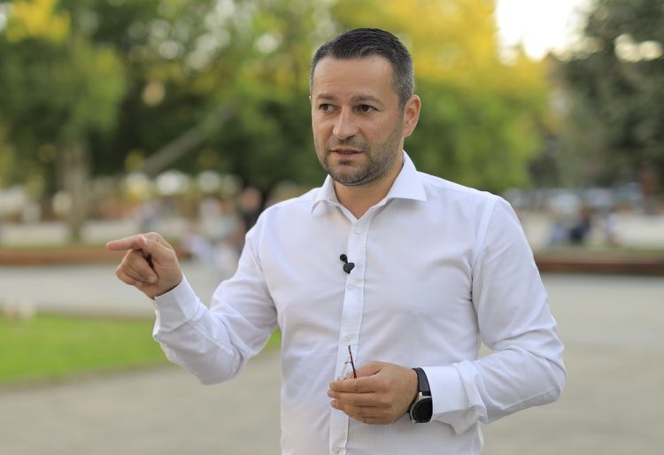 Deputatul Adrian Todoran dă pe față noul împrumut al Guvernului: ” O generație care vine după noi va rămâne într-o țară plină de datorii”