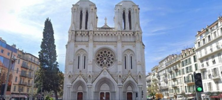 Nisa. Sfântă Liturghie de pomenire pentru victime şi ritual de purificare a bazilicii