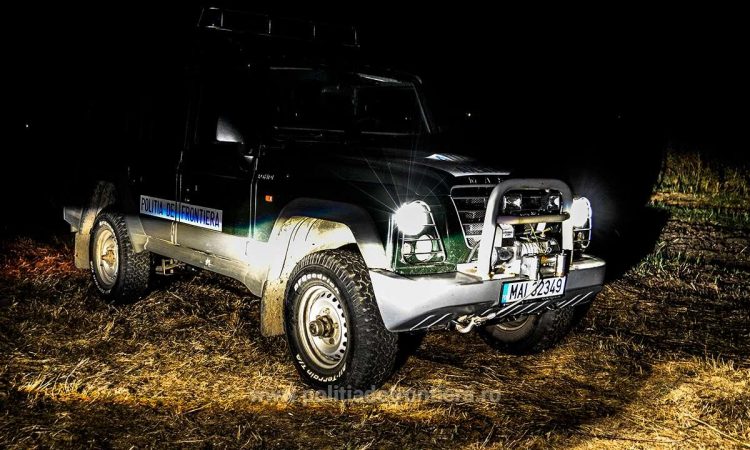 Trei cetăţeni albanezi care au încercat să intre ilegal în ţară, opriţi la frontiera cu Serbia