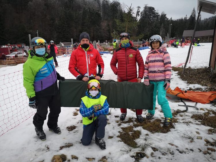 „Intervenție” plăcută a salvamontiștilor din Cavnic