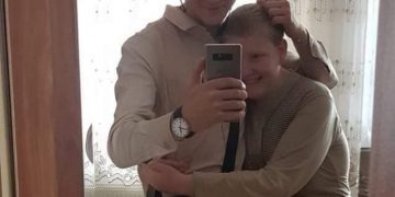 Doi îngeri s-au ridicat la Cer! Azi-noapte a decedat fratele lui Cristi, unul dintre tinerii spulberați pe trotuar în Ziua de Crăciun