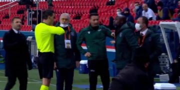 Scandal la meci! Dialog rasist în Liga Campionilor între arbitrii Colţescu şi Haţegan. Cele două echipe au părăsit terenul