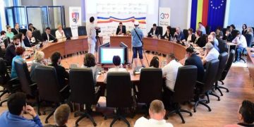 Cadou pentru băimăreni din partea parlamentarilor PNL și USR PLUS: taxe și impozite mărite