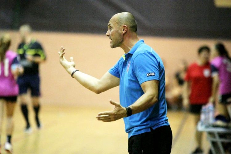 Handbal Feminin | Costică Buceschi: „Avem nevoie acum de rezultate pentru a ține capul sus”