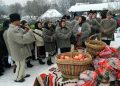 Primar care-și informează localnicii în privința tradiției din seara de Crăciun