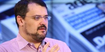 Mesajul europarlamentarului Cristian Ghinea pentru liberali: NU acceptăm orice ministere, cerem PNL să începem negocierile astăzi