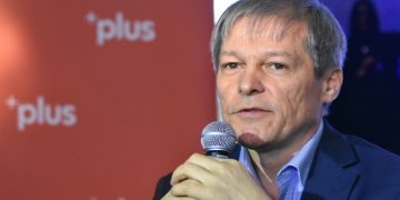 Dacian Cioloș, reacție dură după anunțul făcut de Nicușor Dan: „Alegătorii vor taxa cum vor crede de cuviinţă astfel de mişcări, șmecherii politice”