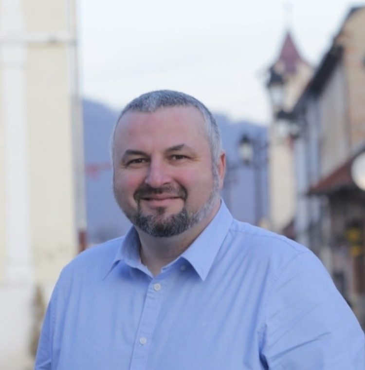 Dan Ivan (USR-PLUS): Un bun parlamentar este o persoană interesată de problemele comunității