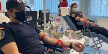 Donează sânge, salvează o viață! Jandarmii maramureşeni donează sânge