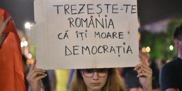„Să ținem minte banii promiși de Iohannis, ăia 80 de miliarde de euro de la UE”