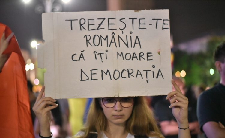 „Să ținem minte banii promiși de Iohannis, ăia 80 de miliarde de euro de la UE”