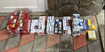 Grupare infracţională specializată în contrabanda cu ţigări, destructurată. Cinci persoane audiate şi ţigări de 222.000 lei confiscate la Breb şi Bârsana