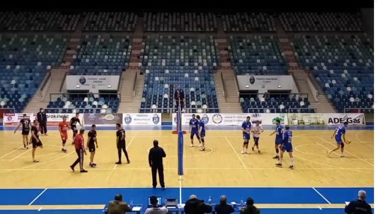 Volei masculin. Divizia A1. Știința Explorări Baia Mare – SCMU Craiova 0-3 (-18, -15, -8), în ultimul meci al turneului de la Craiova