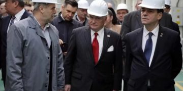 Good bye, Mr. Zuckerman, nu plângem după tine!