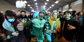 Revelion 2021. Cum a fost organizată o petrecere clandestină cu 2.500 de participanți