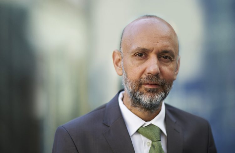 Valeriu Nicolae are dreptate: Barna nu și-a declarat niciodată veniturile din perioada în care a fost secretar de stat în guvernul Cioloș