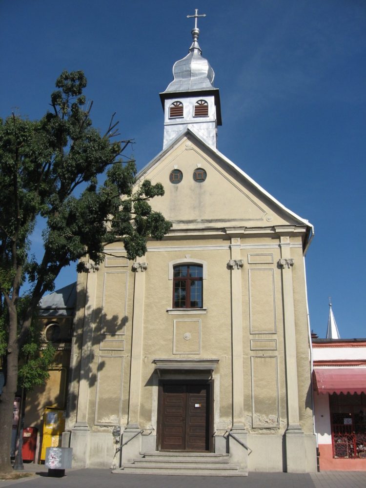 Sfinte liturghii transmise din Maramureş la Radio Maria