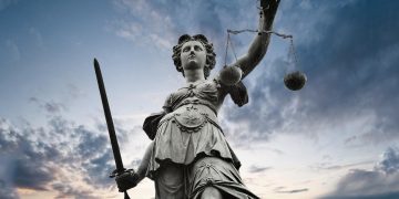 Magistrații denunță intenția ministrului Stelian Ion de preluare a controlului politic asupra justiției