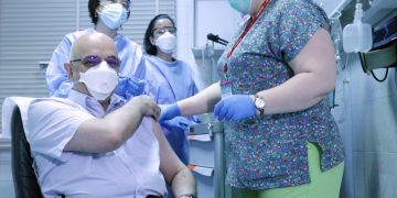 Ce spune Raed Arafat după ce s-a vaccinat împotriva coronavirusului