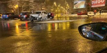 BREAKING NEWS | Accident rutier în intersecția de la Vivo Mall