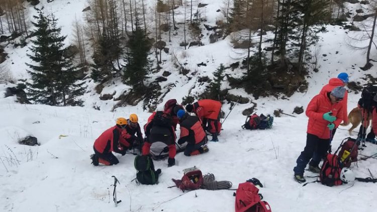 Alpinistul decedat sâmbătă, în masivul Bucegi, după ce a încercat să-și salveze partenera, era un cercetător cunoscut