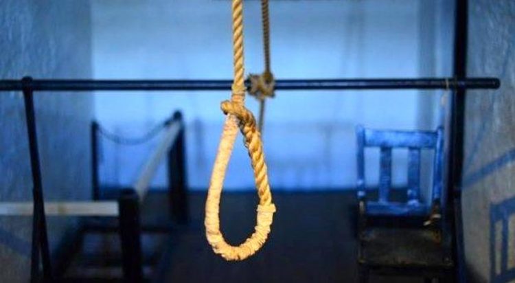 Un tânăr de 32 de ani, acuzat de furt calificat, s-a spânzurat în celulă în timp ce se afla în arestul preventiv al Poliției