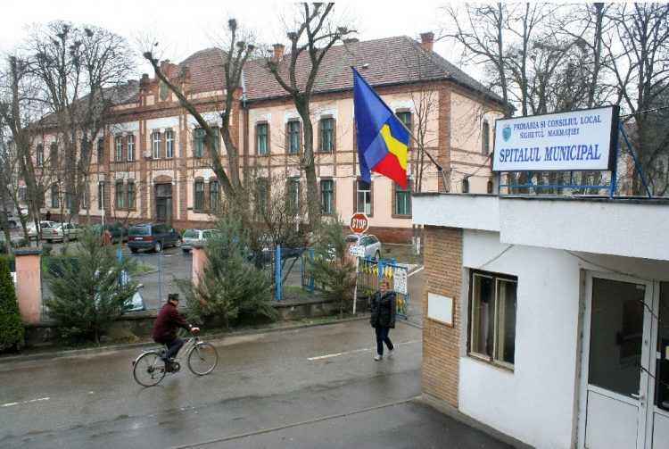 Se întâmplă la Spitalul Municipal din Sighetu Marmaţiei. ”A fost ținut o săptămână în spital fără să mănânce aproape nimic”
