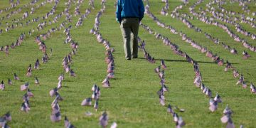 SUA înregistrează cel mai mare număr de decese din cauza COVID: aproape 4.000 într-o singură zi