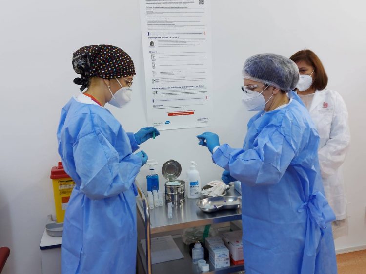 Aproape 3.000 de cadre medicale din Maramureș s-au imunizat împotriva SARS CoV-2