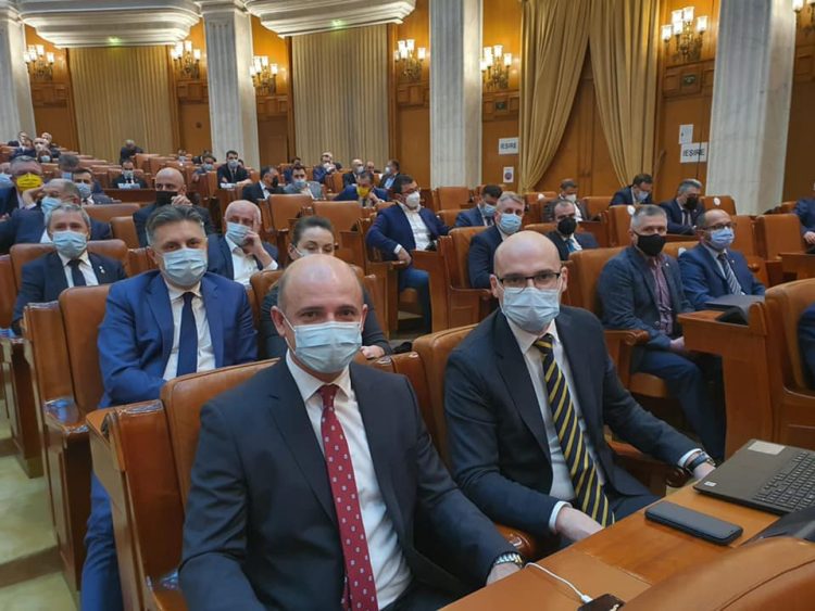 Călin Bota: Am desființat astăzi pensiile speciale ale parlamentarilor, un privilegiu introdus în 2015 de PSD